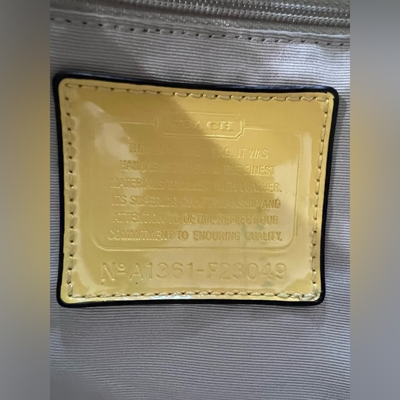 EUC Coach Carryall Tote - Pink Lemonade - Picture 6 of 15